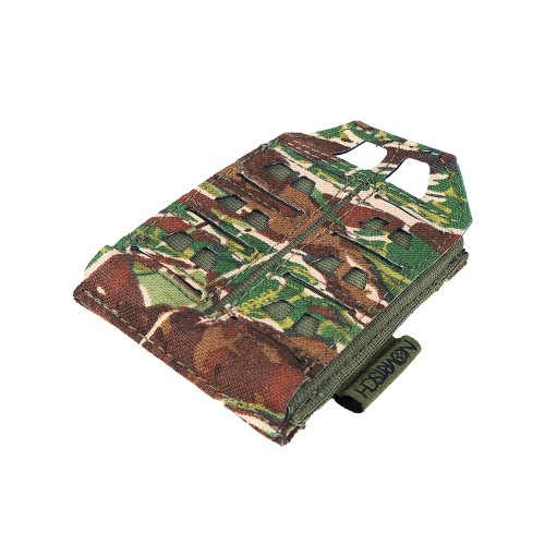 Novritsch Low Profile AR Mag Pouch (Kreuzotter), Pouches are simple pieces of kit designed to carry specific items, and usually attach via MOLLE to tactical vests, belts, bags, and more